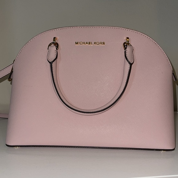 MAKE AN OFFER | Michael Kors Baby Pink Large Emmy Dome Purse/Satchel 💗 - Picture 5 of 16